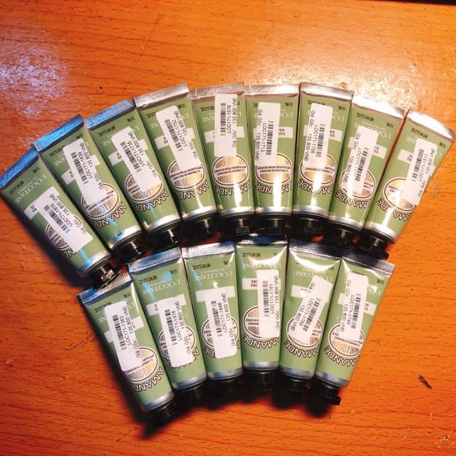 Kem dưỡng da tay L’occitane mini 10ml (có tem chính hãng) | BigBuy360 - bigbuy360.vn