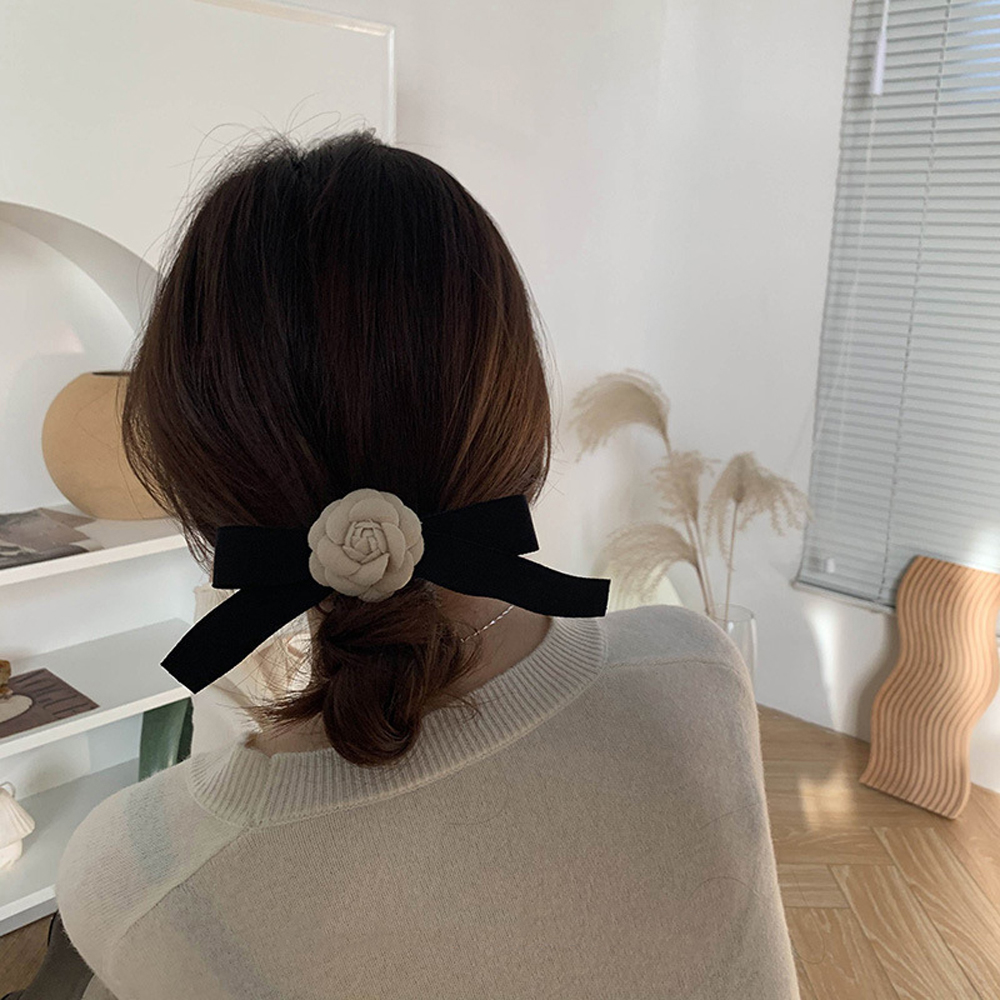 Kẹp tóc phối hoa thời trang retro xinh xắn cho nữ