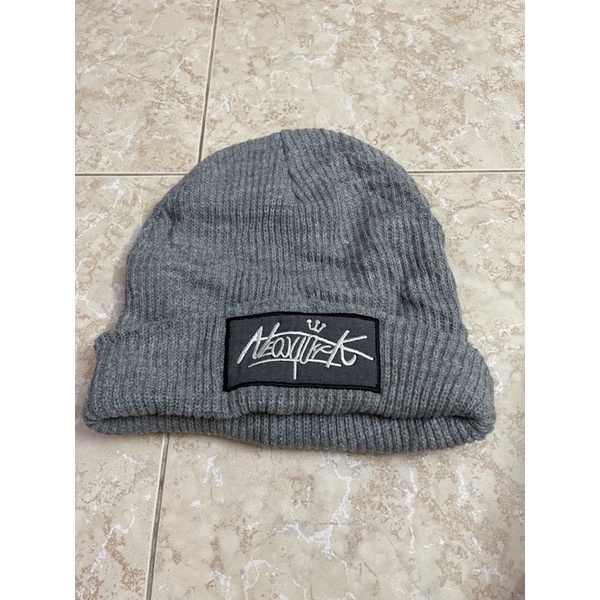 NÓN XÁM PHỐI CHỮ