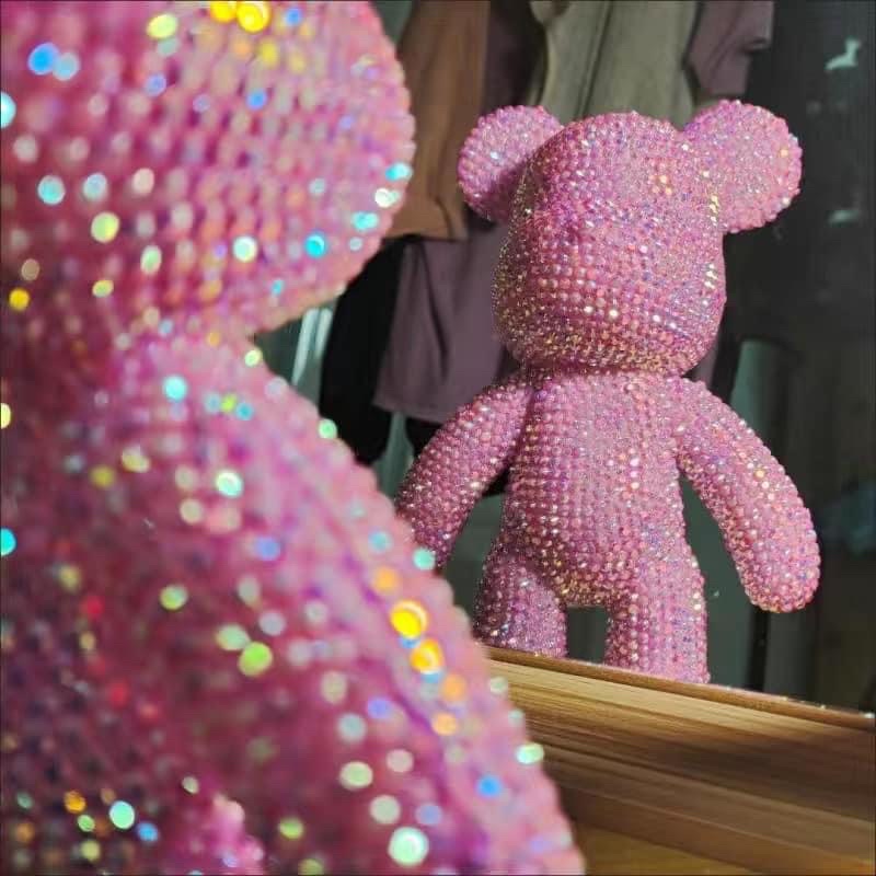 Gấu đính đá Bearbrick handmade size 23cm - Full Phụ Kiện