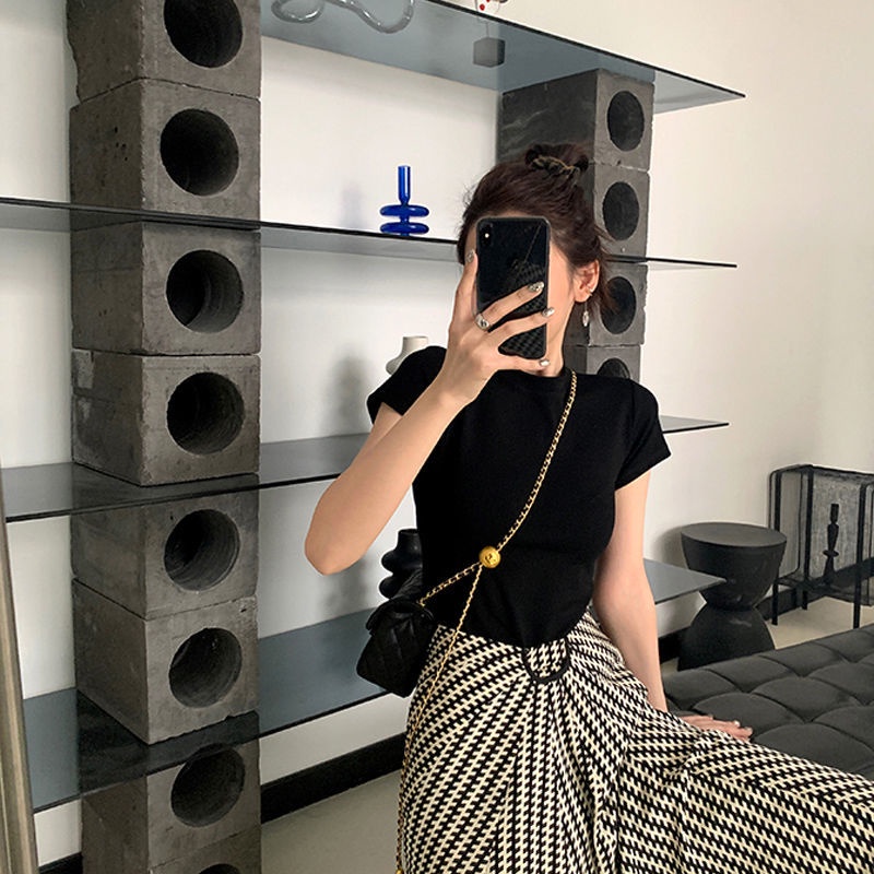 Áo Thun cotton Ngắn Tay Ôm Dáng Thời Trang Hàn Quốc