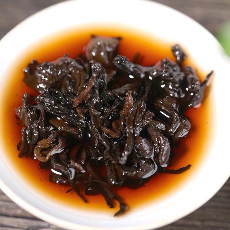 BÁNH TRÀ PHỔ NHĨ CHÍN MÃNH HẢI VÂN NAM 250 GRAM NĂM 2015