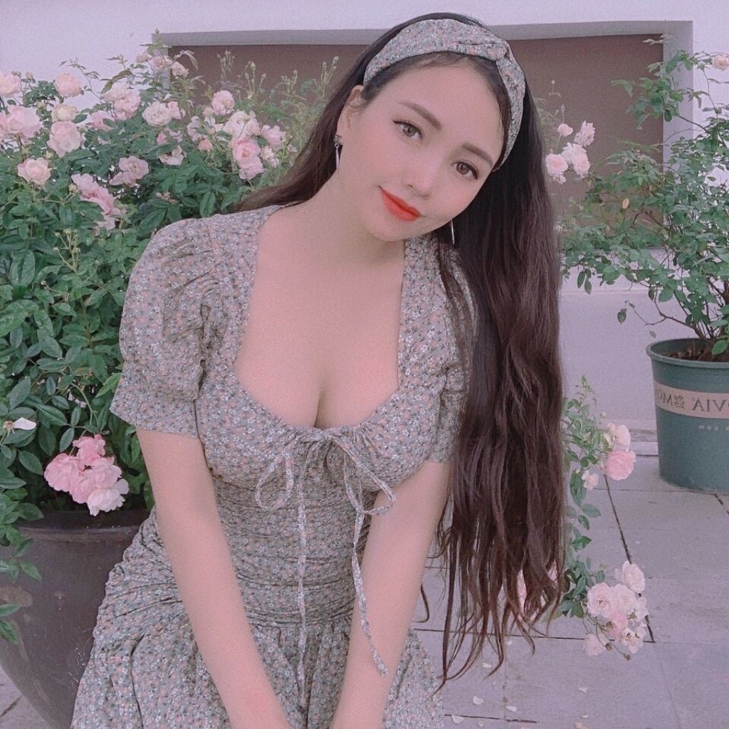 Váy Thiết Kế Body hoa nhí, váy hoa nhí nhăn đuôi cá xinh xắn, kèm khăn đầu - H&N Store | BigBuy360 - bigbuy360.vn