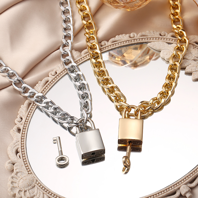 Vòng Cổ Choker Nhiều Lớp Mặt Trái Tim Thời Trang Cá Tính