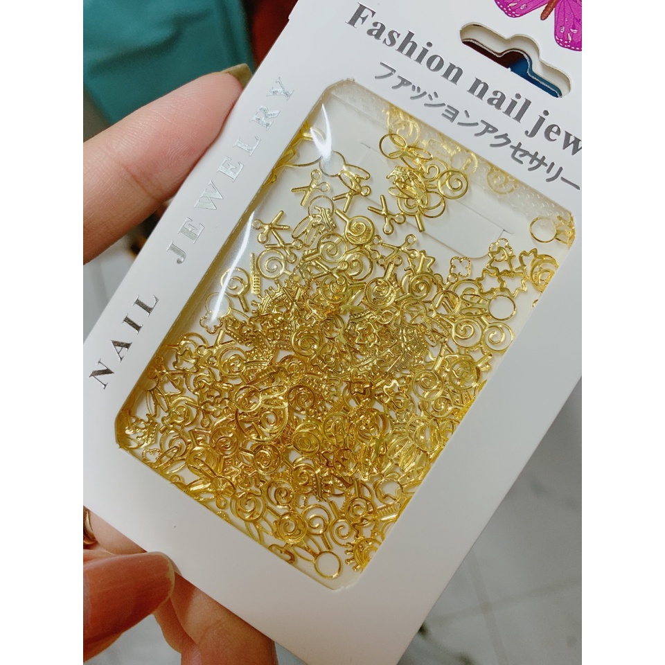 Túi phụ kiện đính móng ( mới)