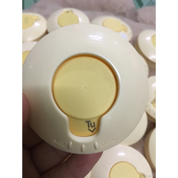NẮP BÌNH SỮA 2 lớp cho bình cổ hẹp Medela [ Nắp bình trữ sữa hiển thị thứ ngày tháng ] hàng chính hãng