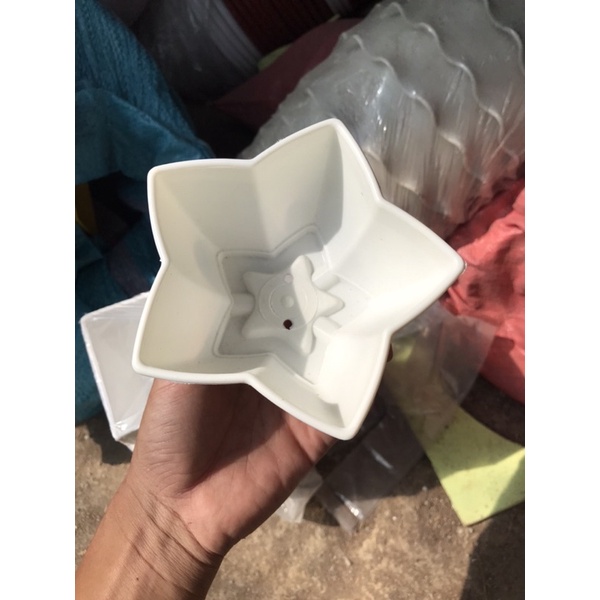 Chậu ngôi sao LS 14