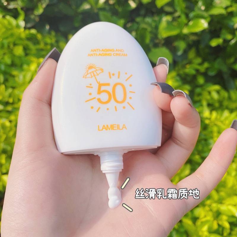 (Hàng Mới Về) kem chống nắng body Spf50 + Chống Thấm Nước Không Nhờn