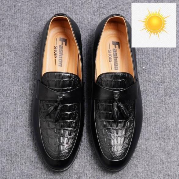 Giày Lười Nơ Chuông Dập Vân Cá Sấu Puno ️🥇