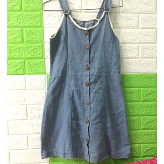 yếm váy jean(0.3*11.12)