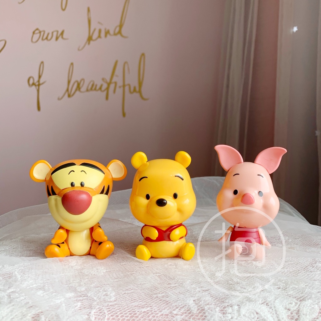 Que cắm trang trí bánh kem gấu Winnie Pooh hoạt hình đáng yêu