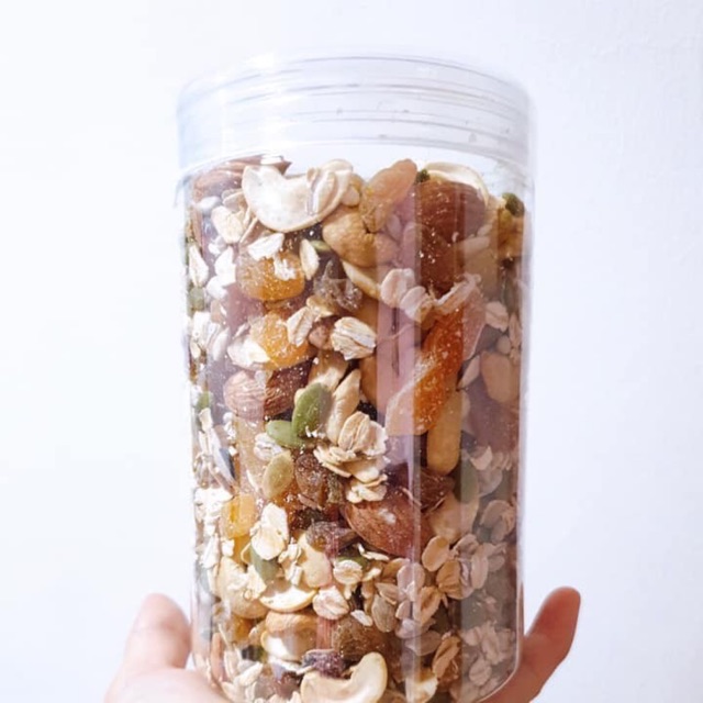 Ngũ cốc hoa quả sấy