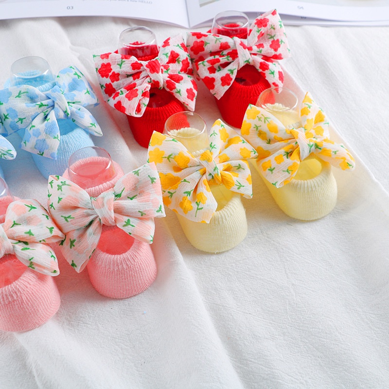 Set 2 Món Gồm Băng Đô + Vớ / Băng Đô Chống Trượt In Hoa Kiểu Công Chúa Cho Bé Gái Sơ Sinh