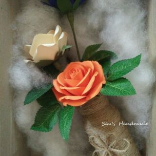 Lọ hoa hồng giấy mỹ thuật handmade