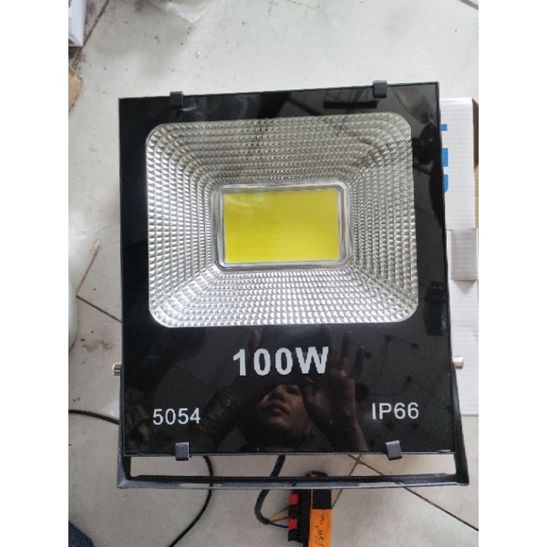 Đèn pha led chip COB 50w 100w sáng mạnh