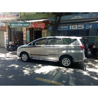Tem dán sườn xe innova