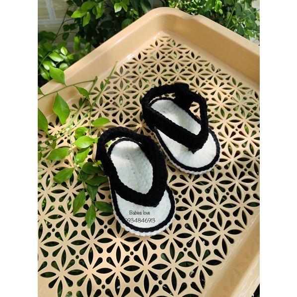 Dép lào quai hậu bằng len cho bé con 0-18m