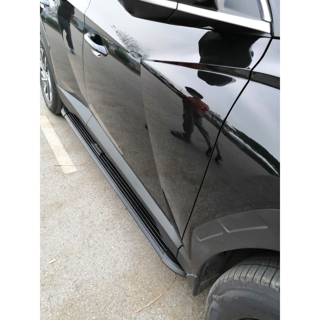 Bậc lên xuống, bệ bước chân Hyundai Tucson 2022. Mẫu Cao cấp MA