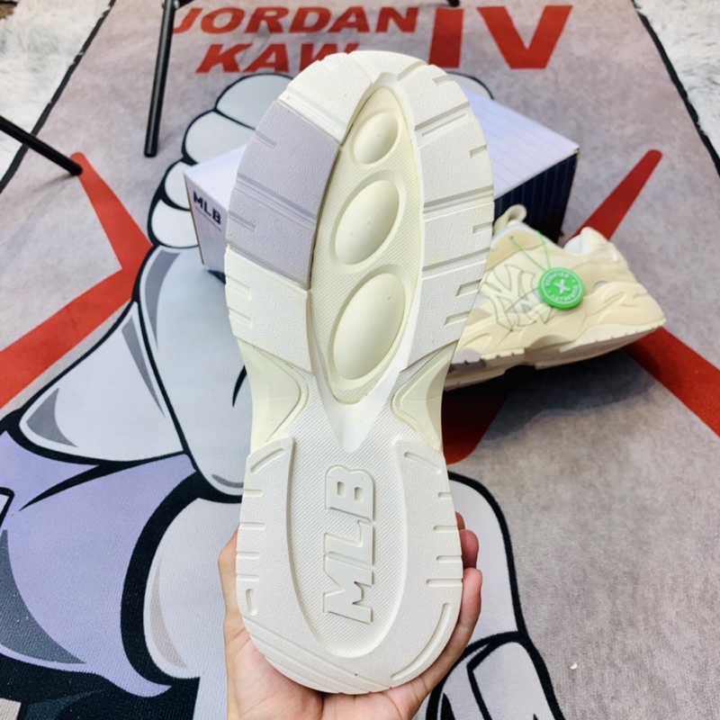 Giày thể thao sneaker cổ thấp MLB Chunky Lite New York Yankees