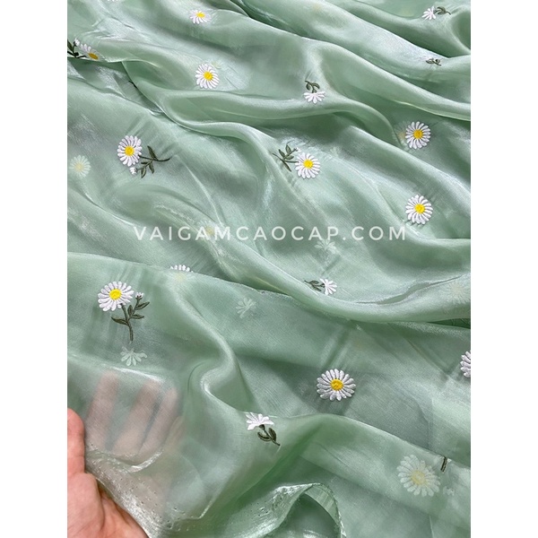 Vải Organza thêu hoa cúc