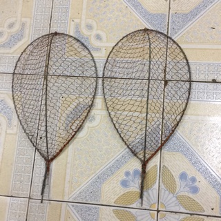 1 cái VỢT CÁ TO ĐÁNH THUYỀN LƯỚI ĐỒNG