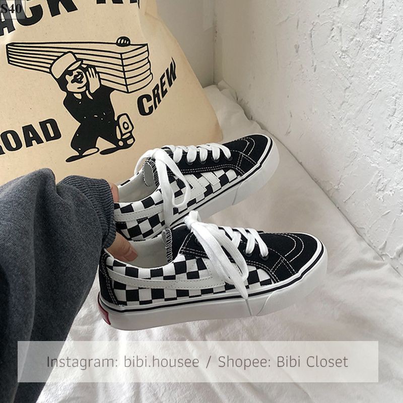 Giày thể thao vải kẻ caro năng động khỏe khoắn màu đen học sinh chất hot trend 2021 giá rẻ mã S40 | BigBuy360 - bigbuy360.vn