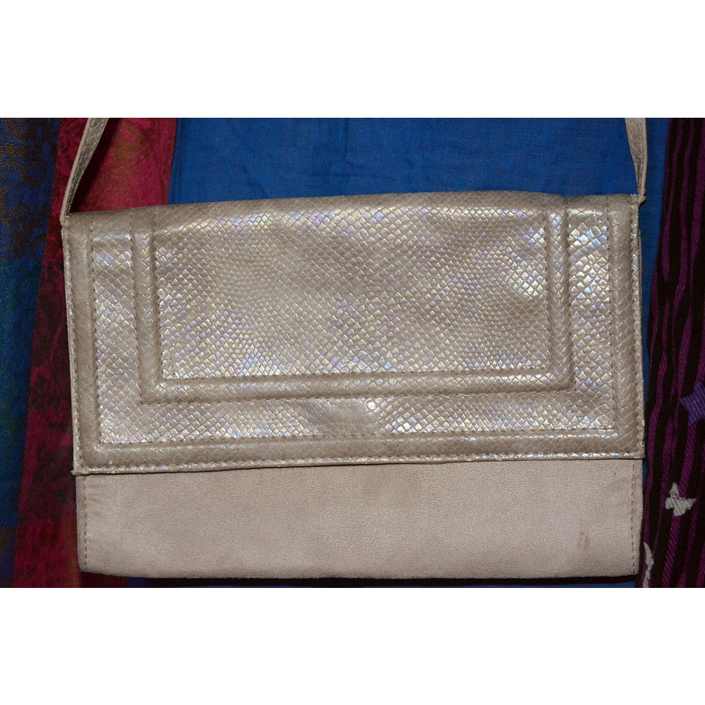 Clutch đeo chéo bì thư hàng hiệu H&M