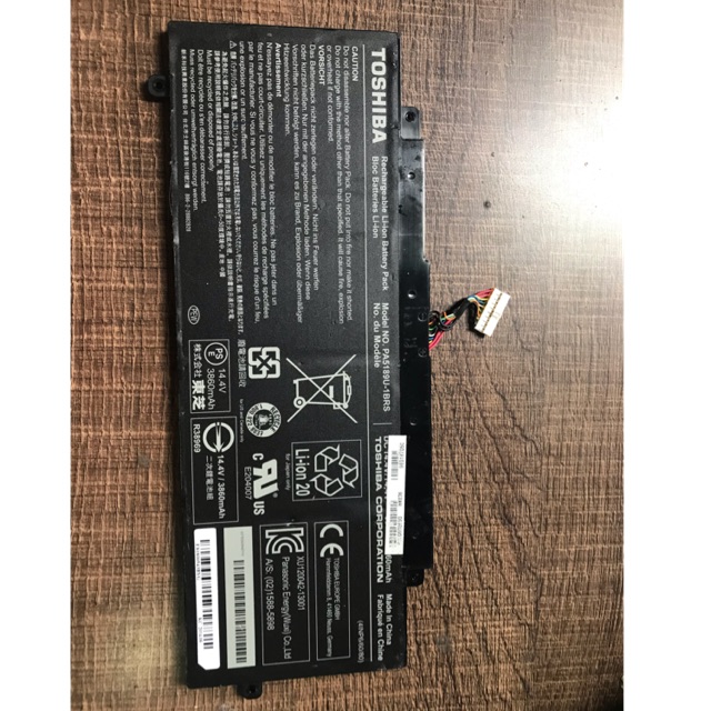 Pin laptop Toshiba P55w