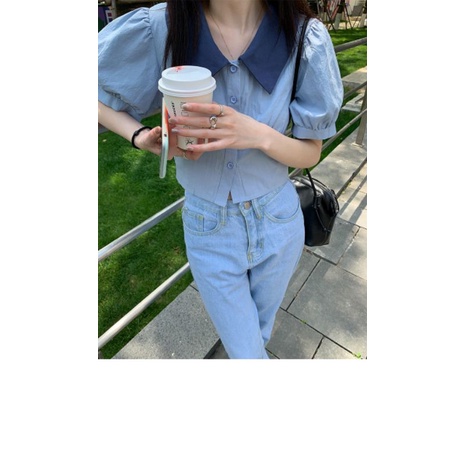 Áo kiểu nữ croptop ngắn tay cổ khác màu áo phong cách trẻ trung năng động xuân hè 2022