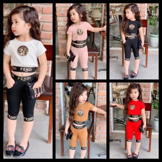 Bộ đồ croptop cho bé gái
