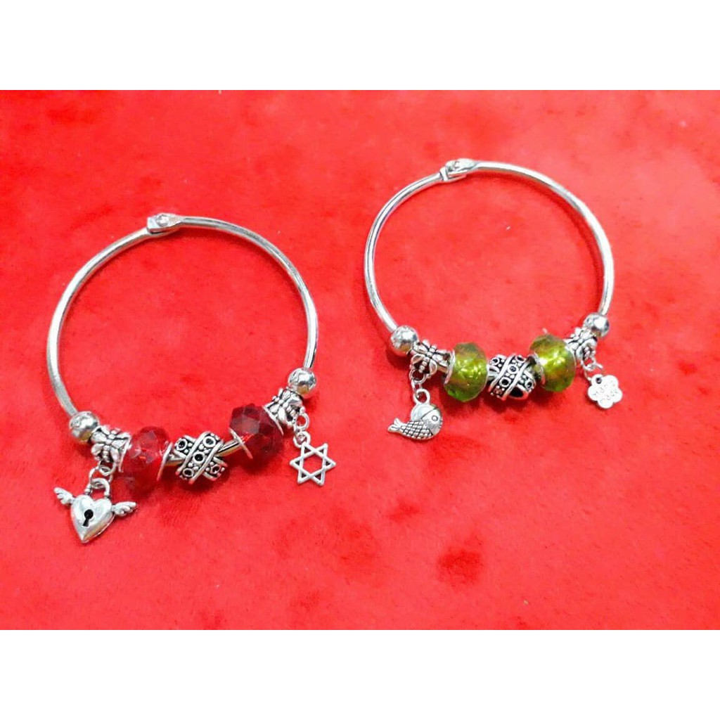 Vòng kiềng tay mix chamr 2 viên đá