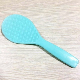 Vá múc cơm nhựa Vạn Lợi (2 cái)