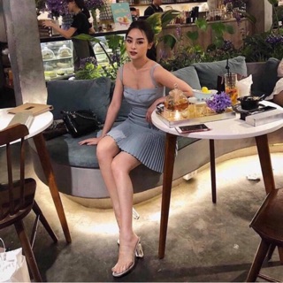  – Giày cao gót  đế trong suốt 2 quai trong -_