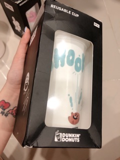 Ly Donuts bt21 có sẵn