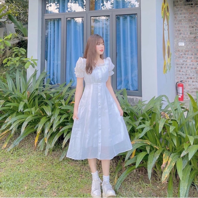 VáyĐầm trắng voan lụa tay lỡ BVM dáng dài freesize 🌟 | BigBuy360 - bigbuy360.vn