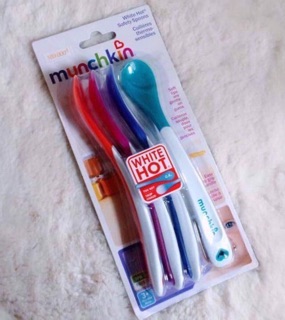 Thìa mềm báo nóng Munchkin