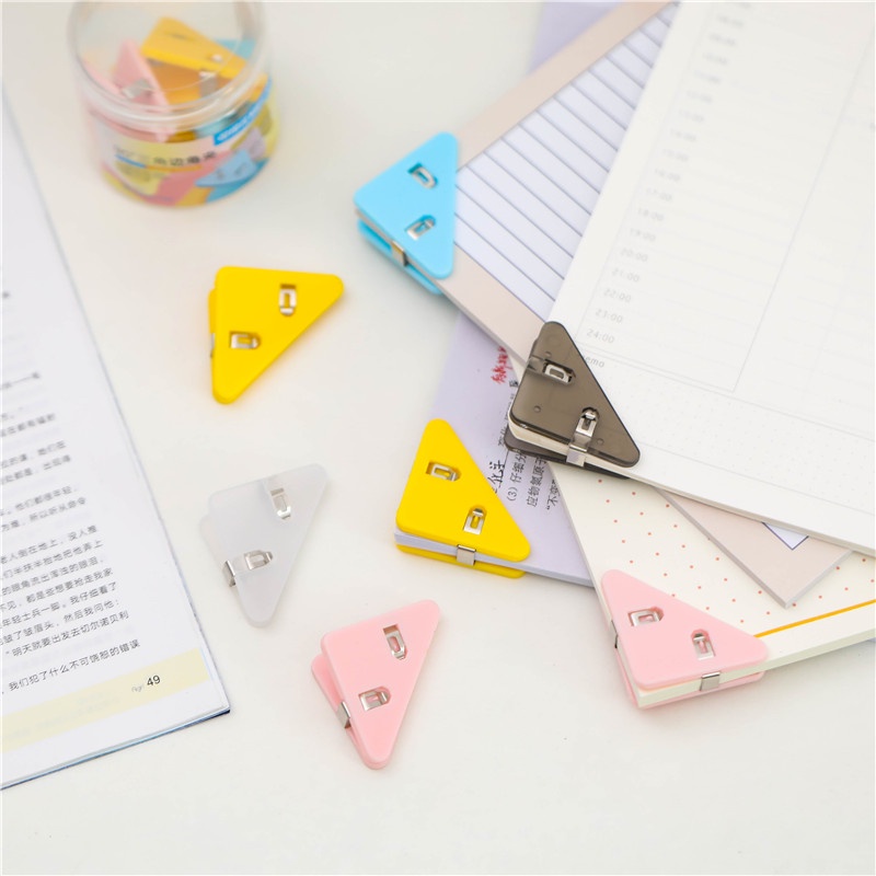 Kẹp Giấy Hình Tam Giác Bằng Nhựa Trong Suốt Dễ Thương