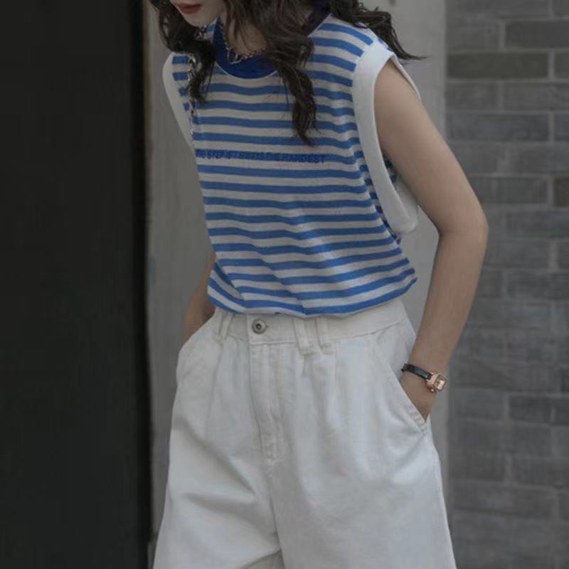 Áo thun không tay in sọc ngang sành điệu cho nữ