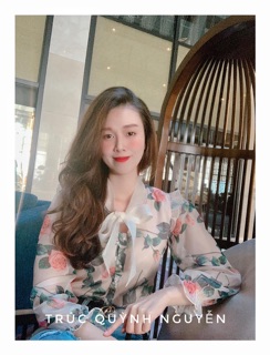 ÁO SƠ MI VOAN LỤA HOA BỒNG CỔ NƠ
