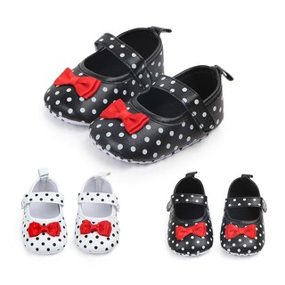 Giày sandal họa tiết chấm bi cho bé gái