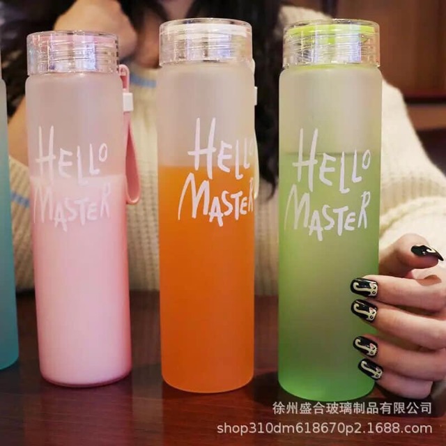 Bình đựng nước hello master(10c 9k , sỉ sl 7k) màu ngẫu nhiên | BigBuy360 - bigbuy360.vn