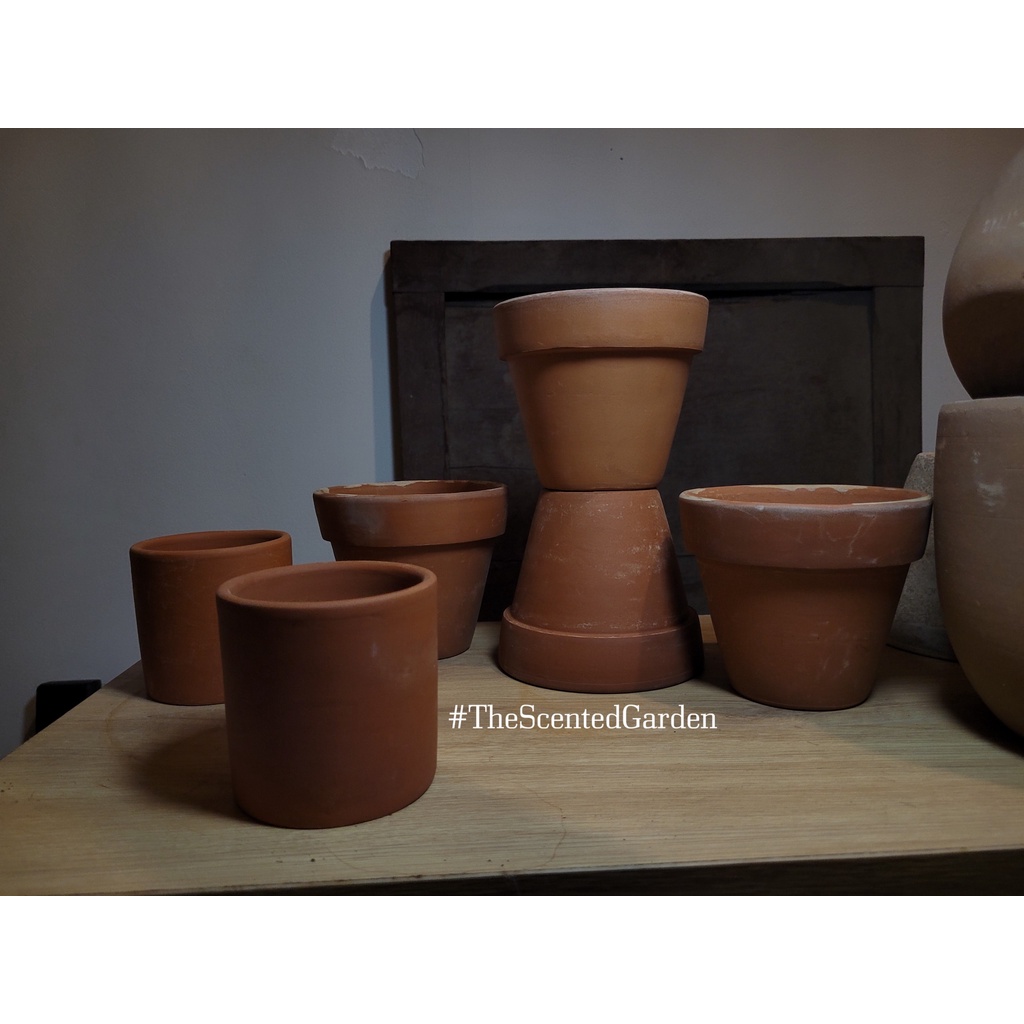 Chậu đất nung dáng trụ Lái Thiêu  DN01