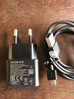 Bộ sạc Sony chính hãng (uch20/UUD11)