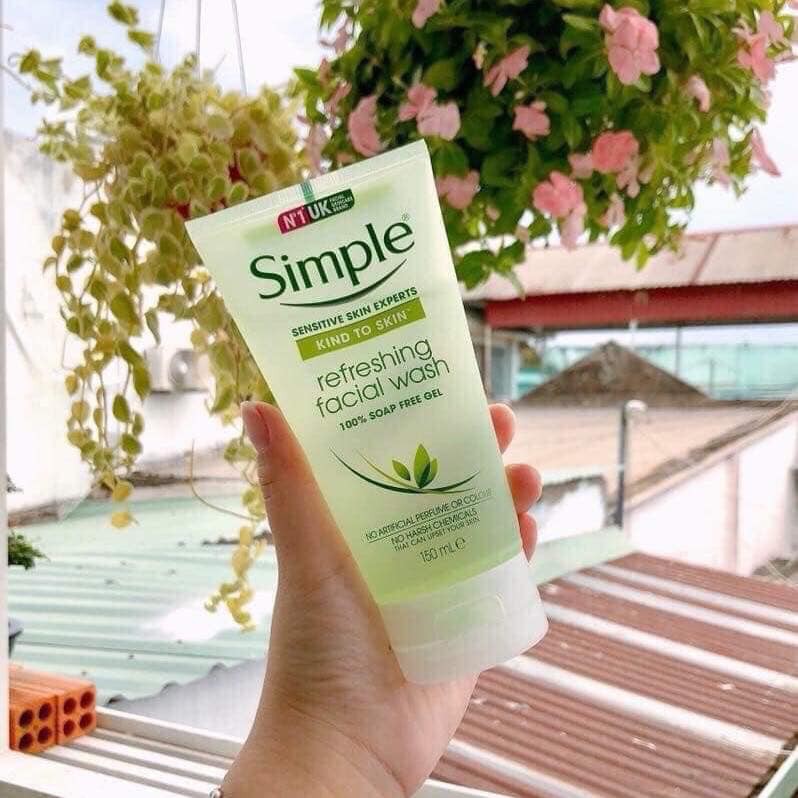 [Mã SKAMPUSH11 giảm 10% đơn 200k] Sữa Rửa Mặt Dạng Gel Simple Kind To Skin Refreshing Facial Wash | BigBuy360 - bigbuy360.vn