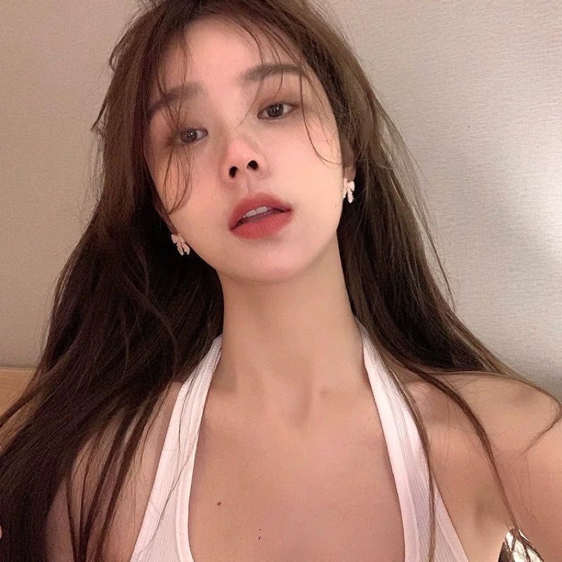 Khuyên tai hình chiếc nơ xinh - Maben