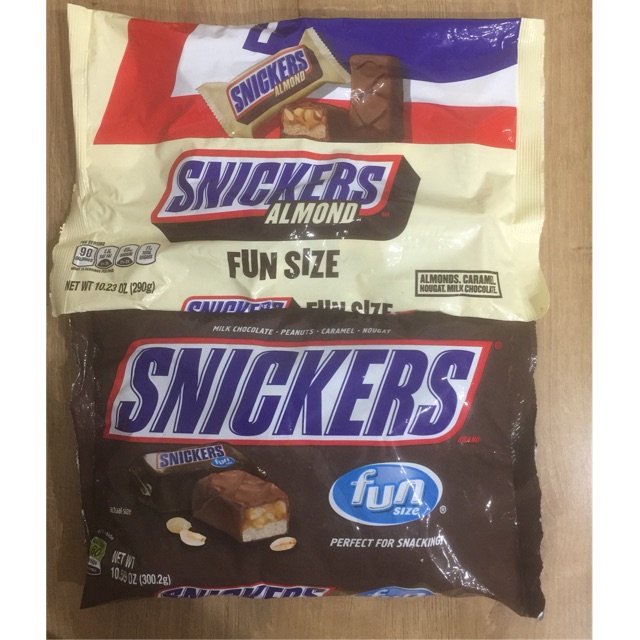 Socola sữa đậu phộng và sữa hạnh nhân Snickers Milk chocolate peanuts caramel nougat bịch 300gr của Mỹ date 10/2021