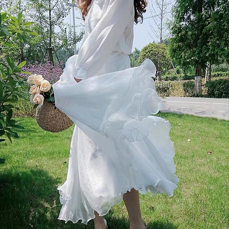 Chân váy xoè cánh hoa lấp lánh dáng dài | BigBuy360 - bigbuy360.vn