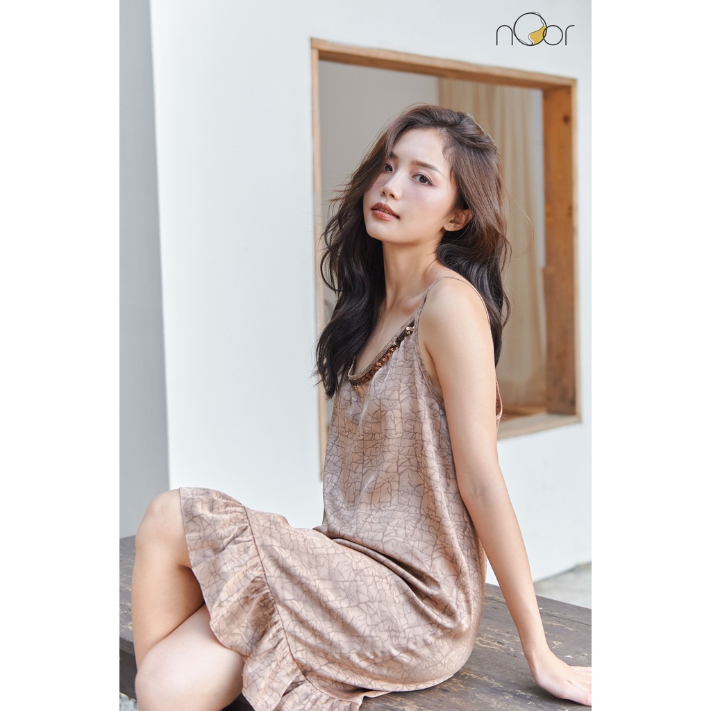 Váy lụa nâu sang trọng Carmel - NV525