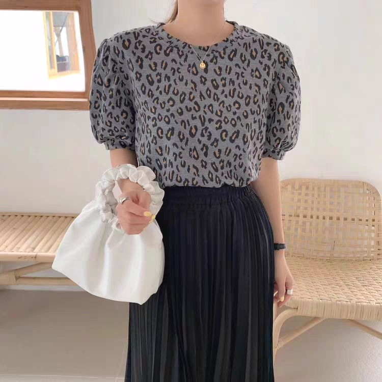 Áo vân báo bo tay bồng