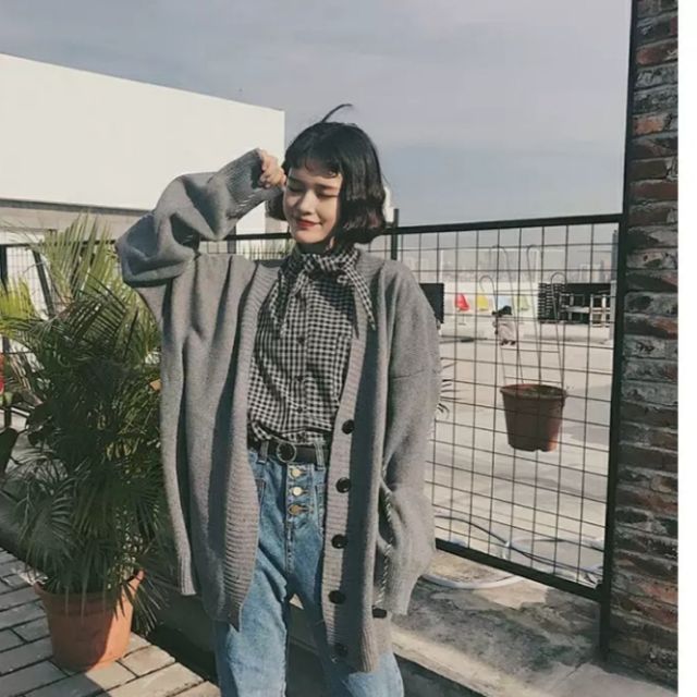 Áo khoác len thích hợp cho mùa này lẫn Hà Nội và Sài gòn